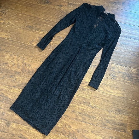 Dynamite Lace Long Sleeve Midi Dress in size XS - Picture 2 of 4